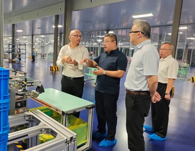 應(yīng)炯在我市調(diào)研工業(yè)經(jīng)濟運行 新材料技術(shù)研發(fā)引領(lǐng)產(chǎn)業(yè)升級